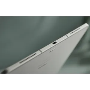 Apple 13-inch IPad Pro 2025 M5 Wi-Fi, 1TB and 16GB RAM, 12MP Camera, Stylus and Keyboard support - بندانگشتی 13