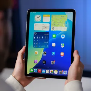 Apple iPad Air 2026 M4 Wi-Fi 11 inch, 512GB and 12GB Ram Tablet, 12MP Main Camera, Stylus and Keyboard Support - بندانگشتی 30
