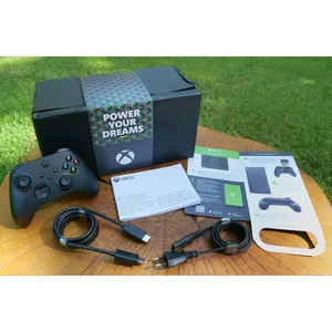 Microsoft Xbox Series X Gaming Console 1TB - بندانگشتی 12