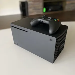 Microsoft Xbox Series X Gaming Console 1TB - بندانگشتی 5