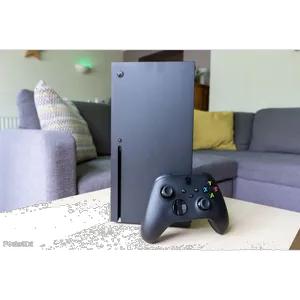 Microsoft Xbox Series X Gaming Console 1TB - بندانگشتی 9