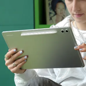 Samsung Galaxy Tab S10 Plus 5G 12.4 inch 256GB 12GB RAM Tablet - بندانگشتی 10