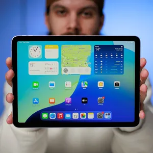 Apple iPad Air 2026 M4 Wi-Fi 11 inch, 128GB and 12GB Ram Tablet, 12MP Main Camera, Stylus and Keyboard Support - angle 57