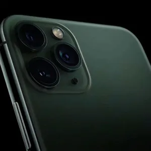 Apple iPhone 11 Pro Max A2220 Dual SIM 256GB Mobile Phone - angle 21